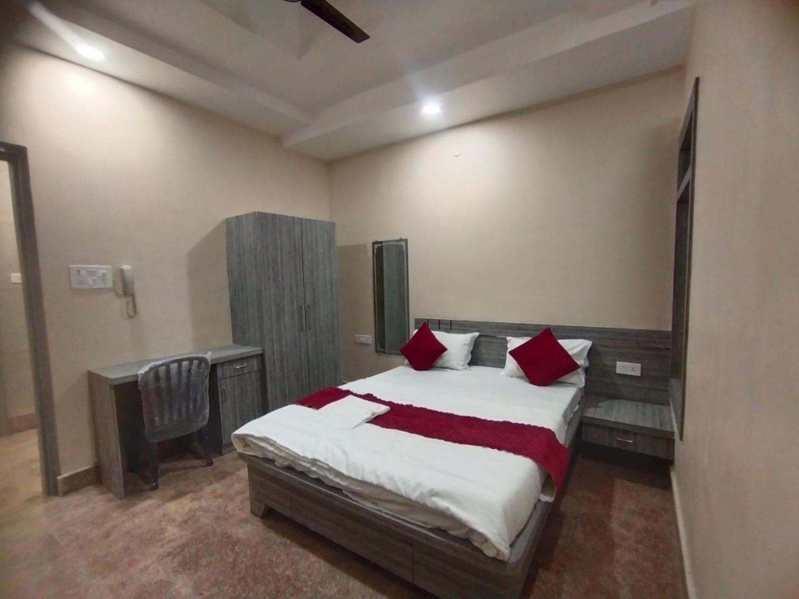 Hotel Utsav Palace Kanpur Eksteriør billede