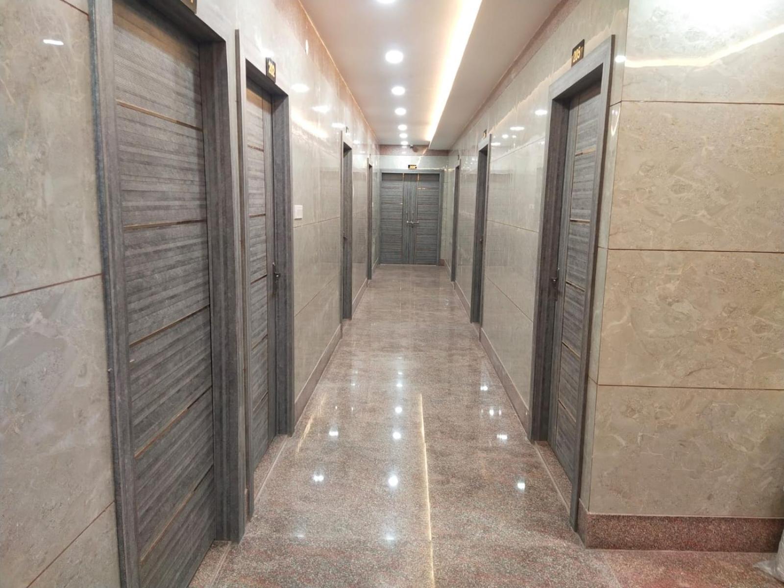 Hotel Utsav Palace Kanpur Eksteriør billede