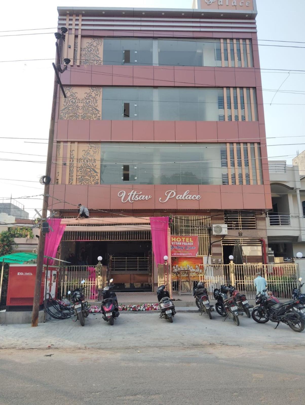 Hotel Utsav Palace Kanpur Eksteriør billede